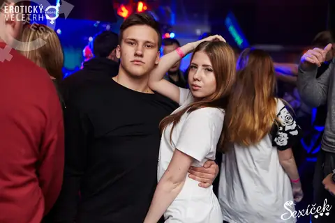Erotický veletrh 2015 — fotografie 19 z 36