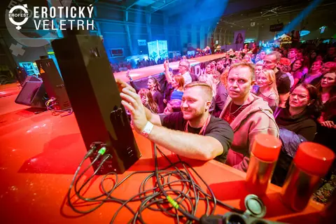 Erotický veletrh 2018 — fotografie 21 z 36